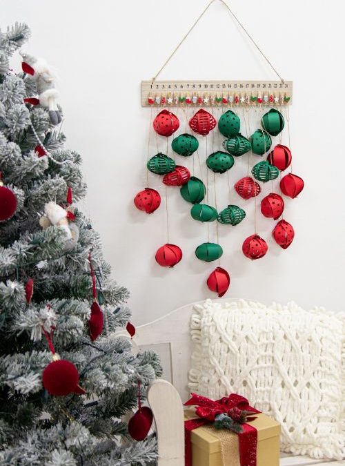 Calendario dell’Avvento con palline Sizzix #3249