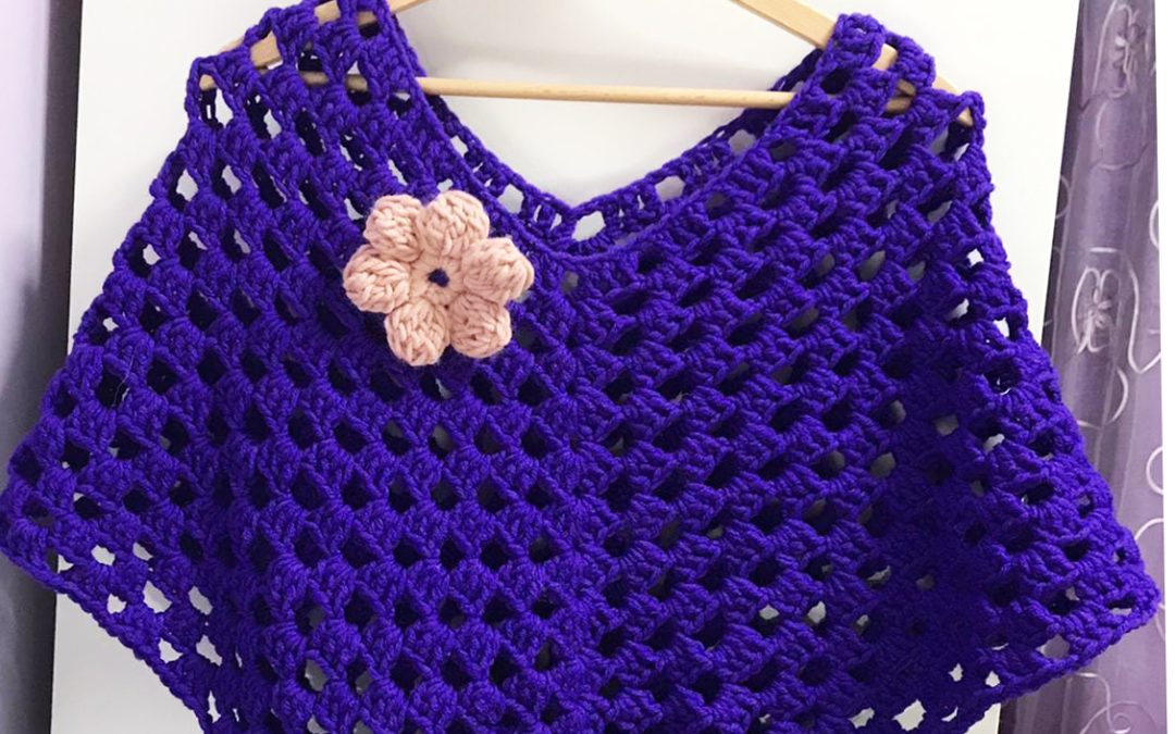Poncho mit Granny Verarbeitung #3383